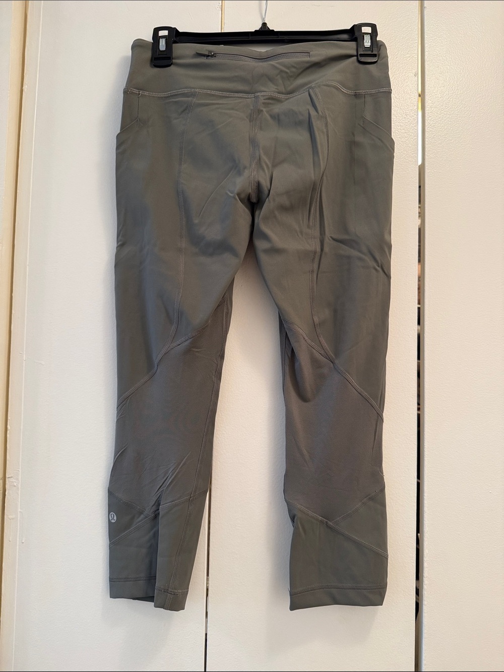 Lululemon pace rival crop Green Active Capri Leggings - Picture 3 of 3